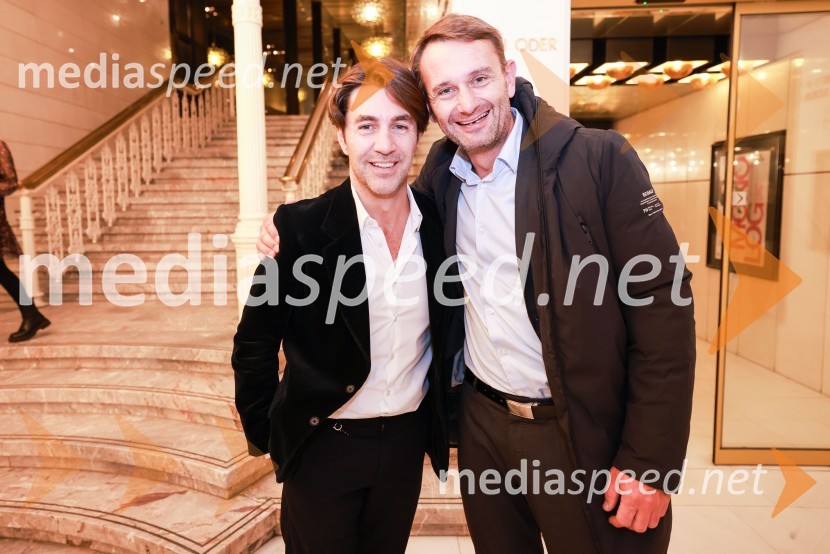  Edward Clug, umetniški direktor, Balet SNG Maribor;  Žiga Remic, tehnični direktor, Remax bazeniPremiera Clugovega baletnega spektakla Faust v SNG Maribor