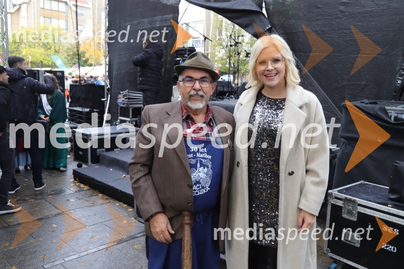  Alojz  Jenuš - Slavek, outar in brač iz Malečnika;  Darja Gajšek, pevka, voditeljicaMartinovanje v Mariboru 2023