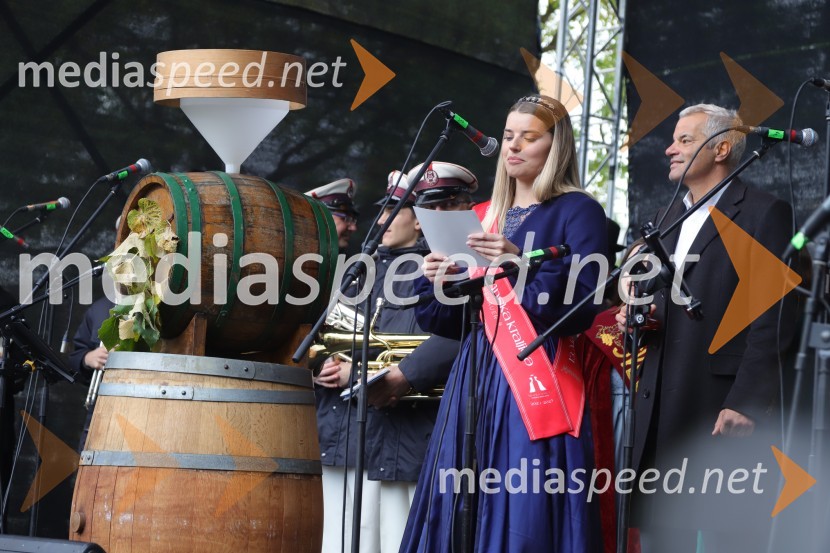  Maruša Mukenauer, Mariborska vinska kraljica 2023Martinovanje v Mariboru 2023