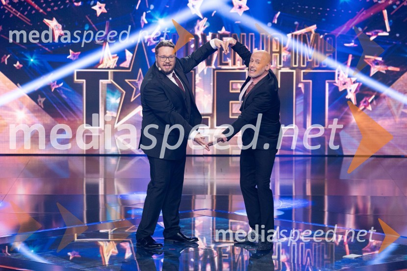  Sašo Stare, stand up komik, voditelj;  Peter Poles, televizijski voditeljSlovenija ima talent 2023, druga polfinalna oddaja