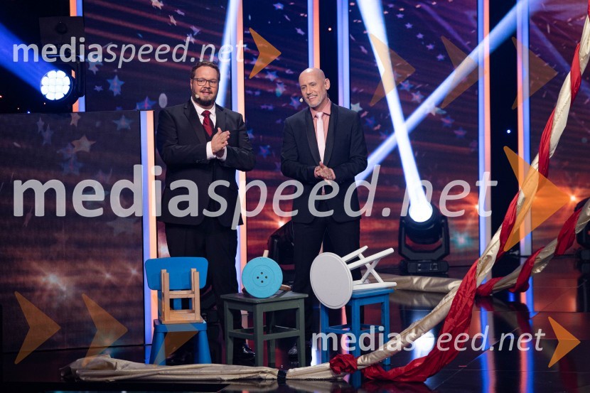  Sašo Stare, stand up komik, voditelj;  Peter Poles, televizijski voditeljSlovenija ima talent 2023, druga polfinalna oddaja