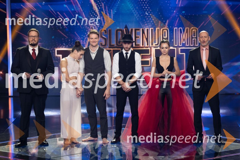  Sašo Stare, stand up komik, voditelj;  Alja Gomilar Zickero, Acro Connection;  Matjaž Pezdirc, Acro Connection;  Jure Kotnik, pevec;  Sofia Chernistyna, pevka;  Peter Poles, televizijski voditeljSlovenija ima talent 2023, druga polfinalna oddaja