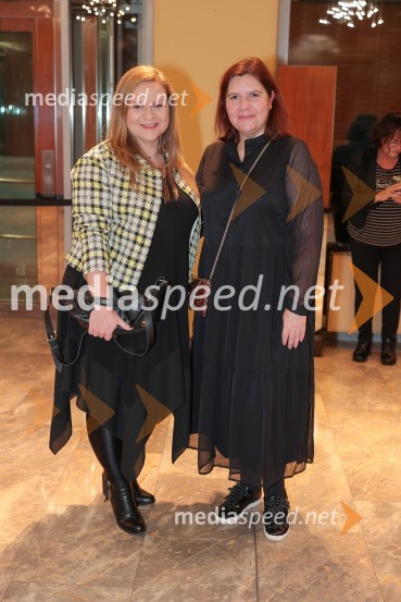  Alma Rahne, novinarka;  Teja Pelko, novinarka, Svet24Arzenik in stare čipke, premiera