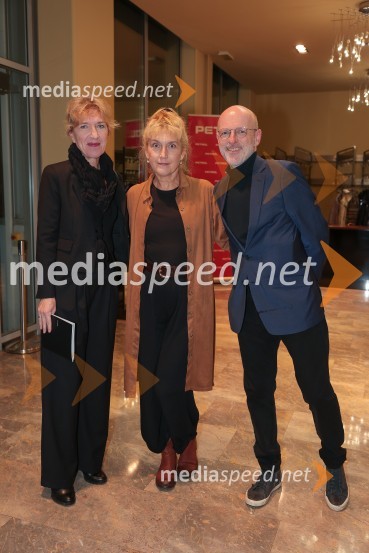  Vesna Jurca Tadel, ravnateljice SNG Drama Ljubljana;  Barbara Hieng Samobor, direktorica in umetniška vodja MGL;  Boštjan TadelArzenik in stare čipke, premiera