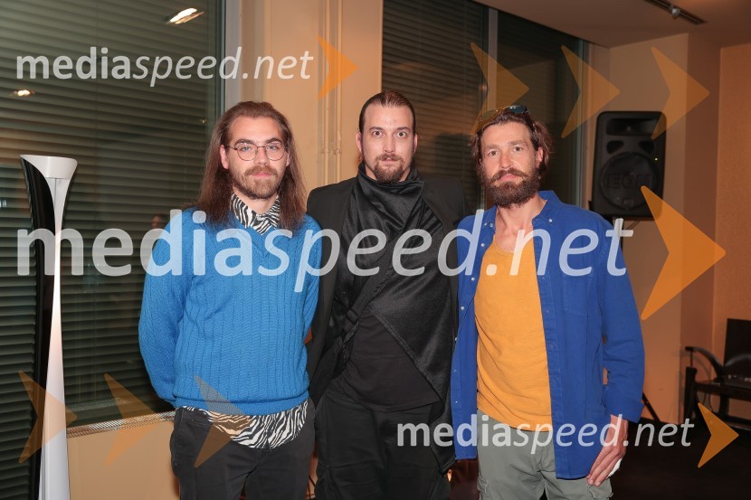  Eva Jesenovec, igralka;  Filip Samobor, igralec;  Tomo Tomšič, igralecArzenik in stare čipke, premiera