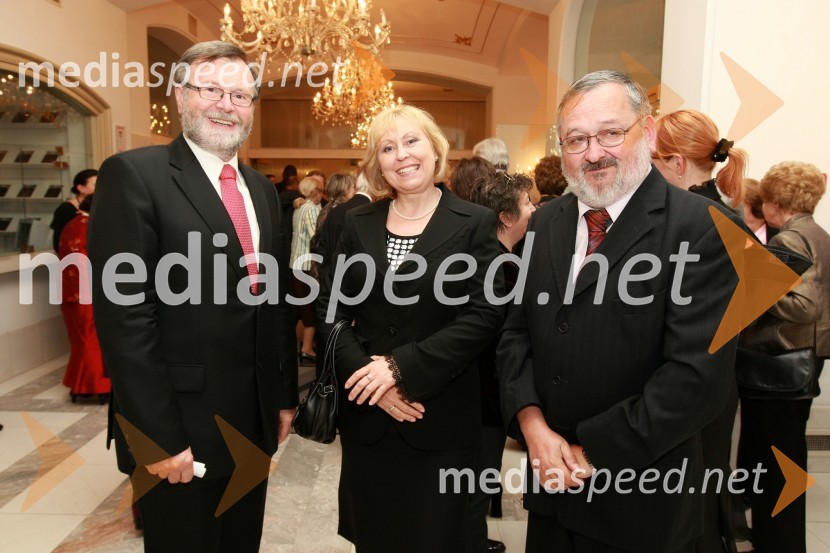Prof. dr. Ivan Rozman, rektor Univerze v Mariboru in soproga prof. dr. Janja Črčinovič Rozman ter prof. dr. Igor Tičar, dekan Fakultete za elektrotehniko, računalništvo in informatiko Univerze v MariboruPremiera opere Turandot v SNG Maribor