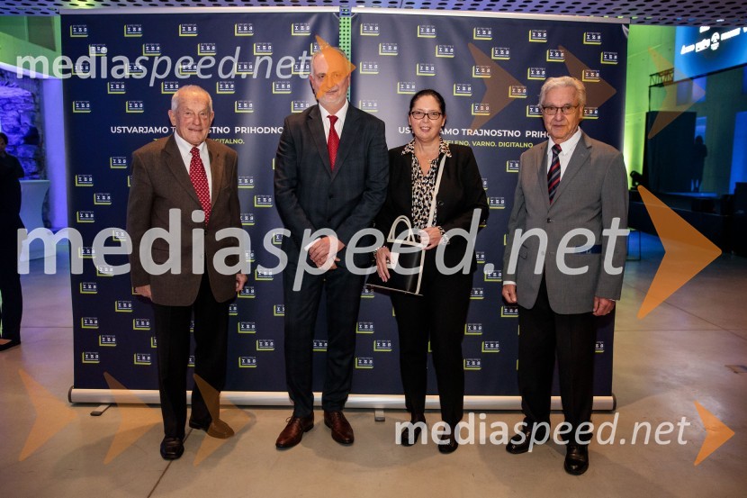 dr. Janez Duhovnik; dr. Vojkan Jovičić, inženir; mag. Barbara Škraba Flis, Generalna sekretarka Inženirske zbornice Slovenije;  Franc Avšič, predsednik regijske pisarne Maribor, Inženirska zbornica SlovenijeDan inženirske zbornice Slovenije