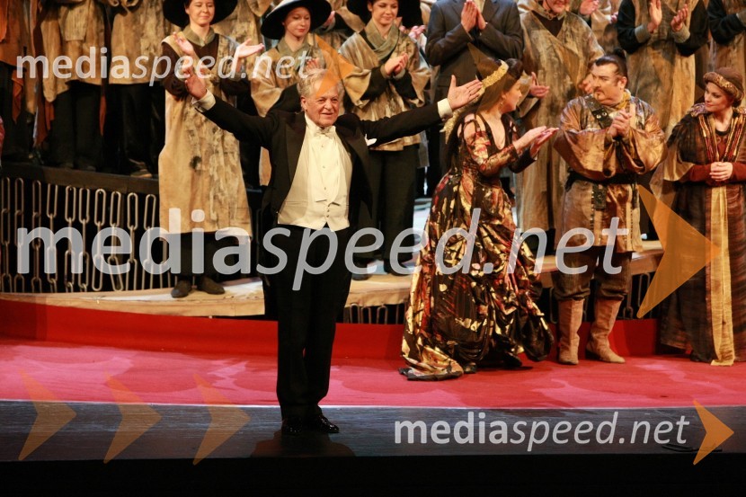 Michael Halász, glasbeni vodja in dirigentPremiera opere Turandot v SNG Maribor