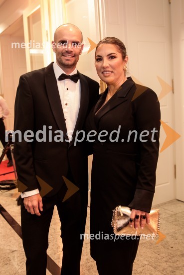  Luka Mezgec, kolesar;  Tanja SelesPrimož Roglič predal naziv botra, dobrodelna prireditev Olimpijskega komiteja Slovenije