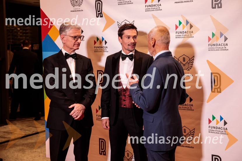  Franjo Bobinac, podpredsednik in generalni direktor za globalni marketing, Hisense International., predsednik Rokometne zveze Slovenije;  Primož Roglič, kolesar;  Miroslav Cerar, nekdanji gimnastičar, nekdanji predsednik Odbora za podeljevanje Bloudkovih priznanjPrimož Roglič predal naziv botra, dobrodelna prireditev Olimpijskega komiteja Slovenije