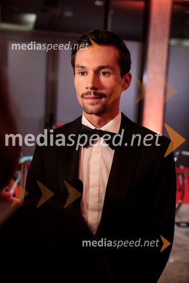  Primož Roglič, kolesarPrimož Roglič predal naziv botra, dobrodelna prireditev Olimpijskega komiteja Slovenije