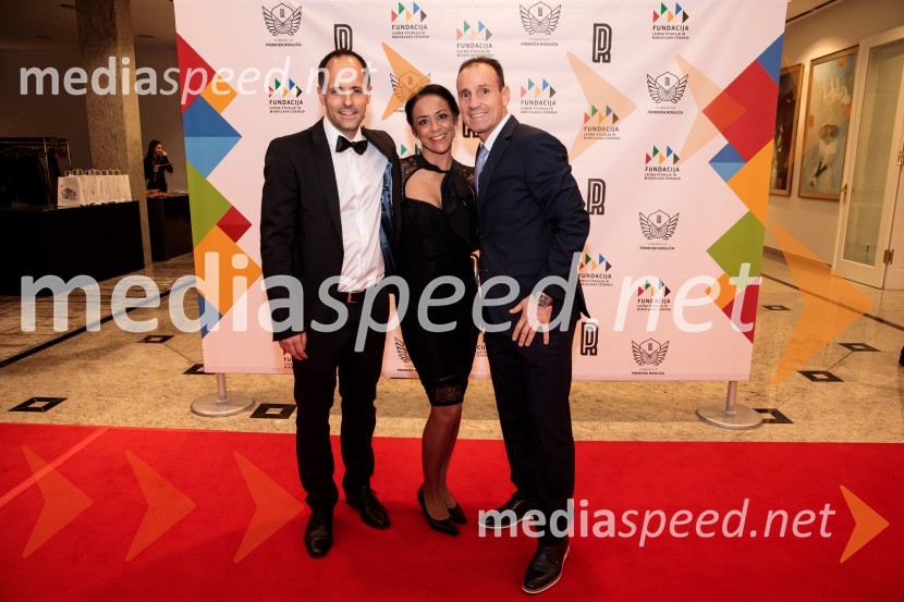  ... ;  Bianca Tapilatu Barada, trenerka, Športni center Barada;  Tomaž Barada, taekwondoist in kickbokser, predsednik Športne zveze Maribor, predsednik Športne zveze Maribor, podpredsednik Olimpijskega komiteja SlovenijePrimož Roglič predal naziv botra, dobrodelna prireditev Olimpijskega komiteja Slovenije