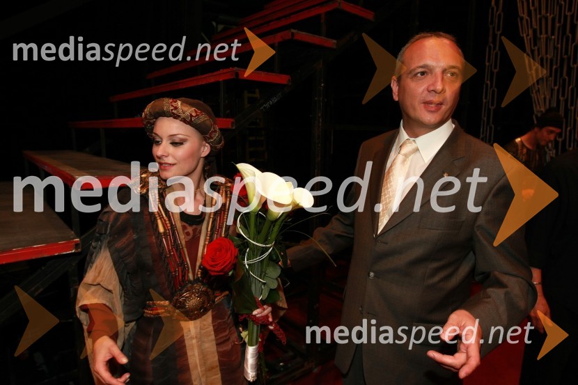 Damjan Damjanovič, direktor Slovenske filharmonije in njegova žena Sabina Cvilak, operna pevkaPremiera opere Turandot v SNG Maribor