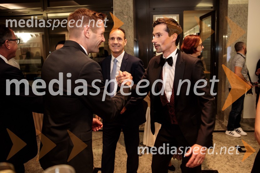  Benjamin Savšek, kanuist ;  Primož Roglič, kolesarPrimož Roglič predal naziv botra, dobrodelna prireditev Olimpijskega komiteja Slovenije