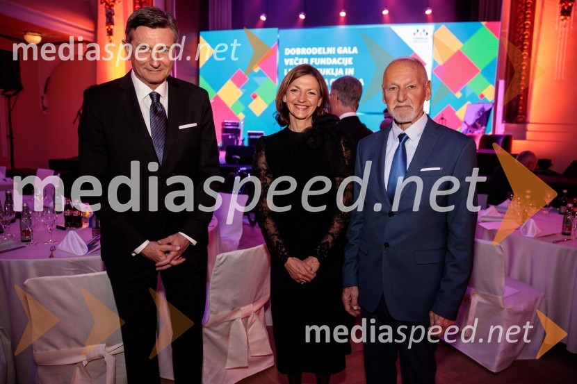  Borut Pahor, nekdanji predsednik Republike Slovenije; dr. Maja Zalaznik, nekdanja ministrica za izobraževanje, znanost in šport;  Miroslav Cerar, nekdanji gimnastičar, nekdanji predsednik Odbora za podeljevanje Bloudkovih priznanjPrimož Roglič predal naziv botra, dobrodelna prireditev Olimpijskega komiteja Slovenije