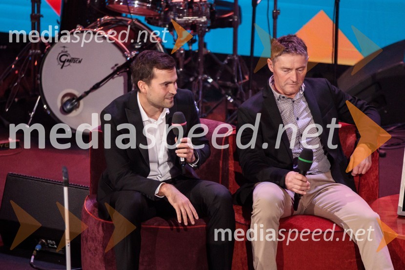  Robert Hrgota, trener slovenske skakalne reprezentance;  Zvone PograjcPrimož Roglič predal naziv botra, dobrodelna prireditev Olimpijskega komiteja Slovenije