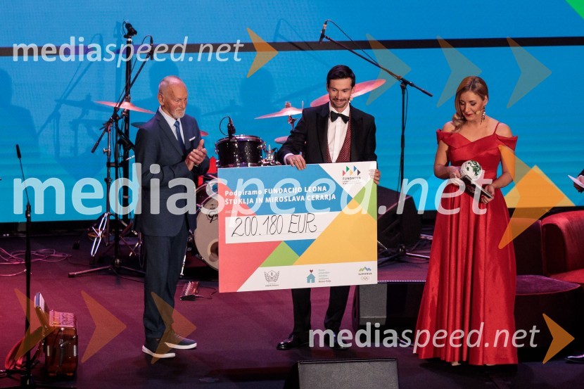  Miroslav Cerar, nekdanji gimnastičar, nekdanji predsednik Odbora za podeljevanje Bloudkovih priznanj;  Primož Roglič, kolesar;  ... Primož Roglič predal naziv botra, dobrodelna prireditev Olimpijskega komiteja Slovenije