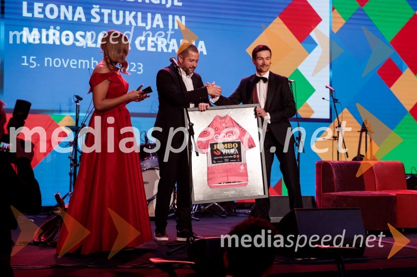  ... ;  ... ;  Primož Roglič, kolesarPrimož Roglič predal naziv botra, dobrodelna prireditev Olimpijskega komiteja Slovenije