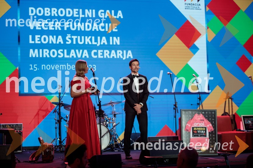  ... ;  Primož Roglič, kolesarPrimož Roglič predal naziv botra, dobrodelna prireditev Olimpijskega komiteja Slovenije