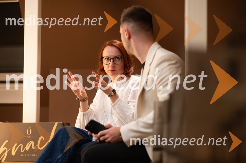  Nina Žitko Pucer, urednica, Cankarjeva založba;  Denis Škerget, Perutnina Ptuj GroupMoja bučna kuhinja, predstavitev knjige Miše Margan