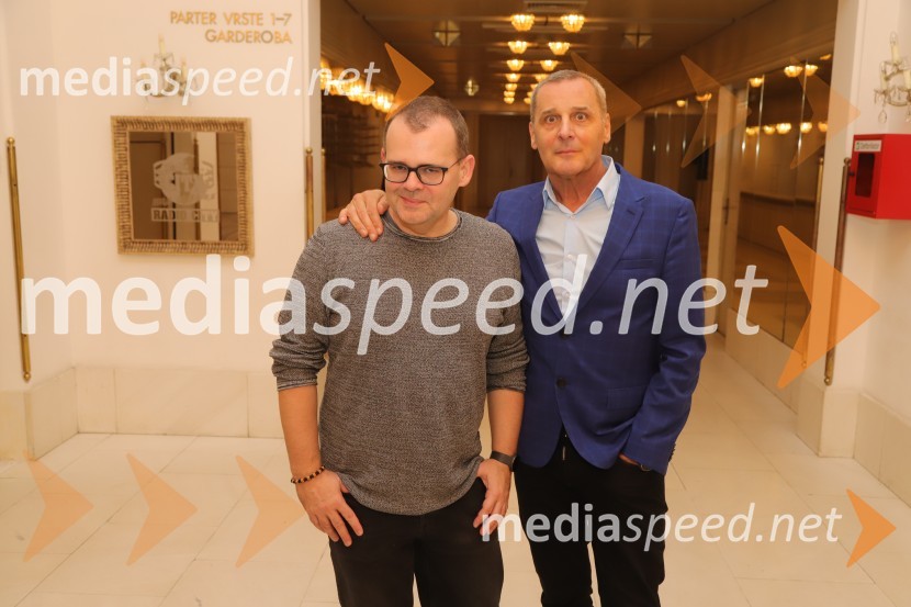  Alan Kavčič, predstavnik za odnose z javnostmi SNG Maribor;  Danilo Rošker, direktor SNG MariborPremiera Drame SNG Maribor Monolog za živeče v času izumrtja