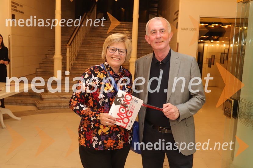  Tina Mahkota, prevajalka;  ... Premiera Drame SNG Maribor Monolog za živeče v času izumrtja