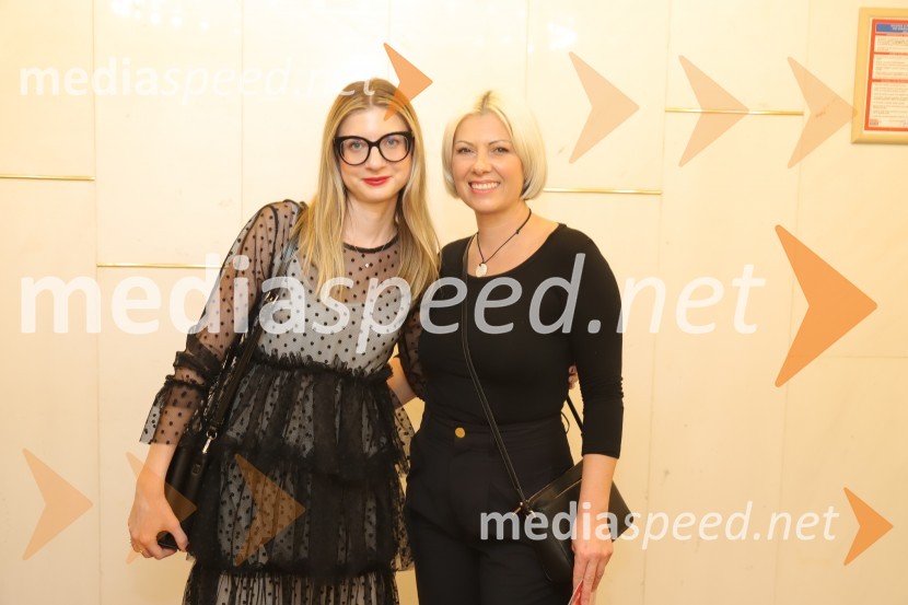 Premiera Drame SNG Maribor Monolog za živeče v času izumrtja