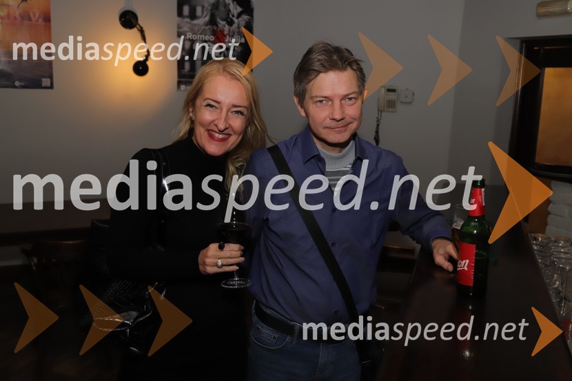 Premiera Drame SNG Maribor Monolog za živeče v času izumrtja