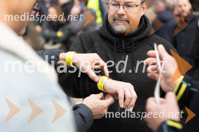 Vinska pot v rovih pod starim Kranjem 2023, petek