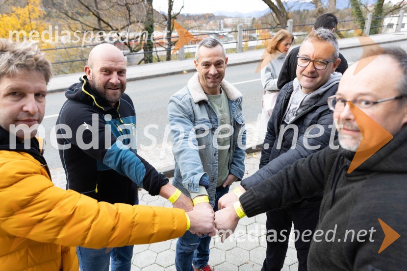 Vinska pot v rovih pod starim Kranjem 2023, petek