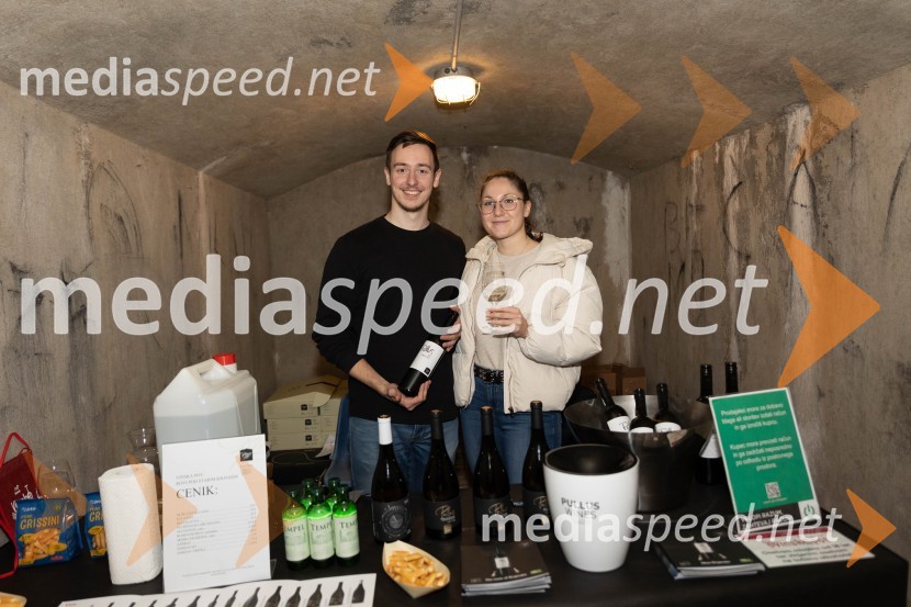 Vinska pot v rovih pod starim Kranjem 2023, petek