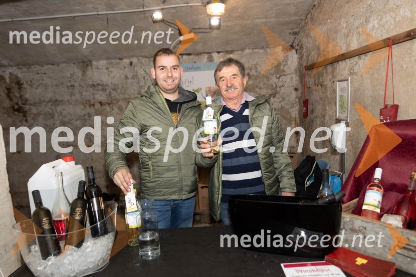 Vinska pot v rovih pod starim Kranjem 2023, petek