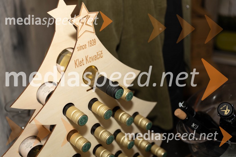 Vinska pot v rovih pod starim Kranjem 2023, petek