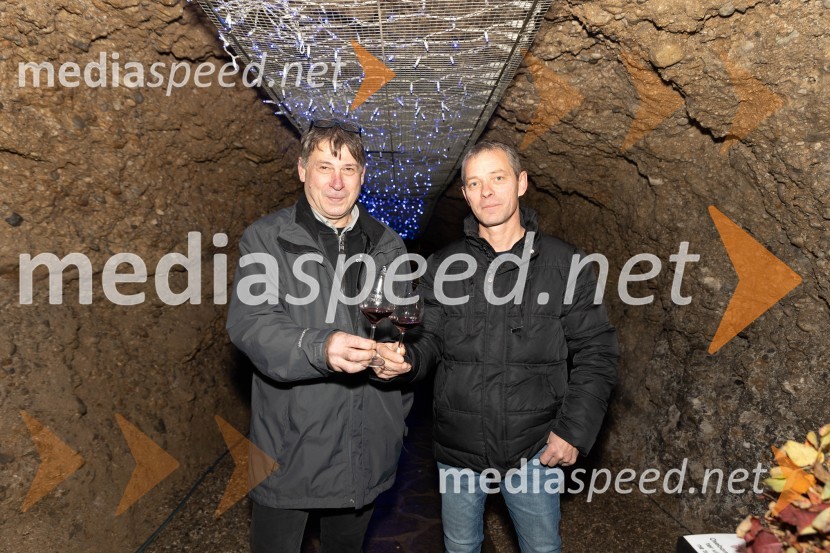 Vinska pot v rovih pod starim Kranjem 2023, petek