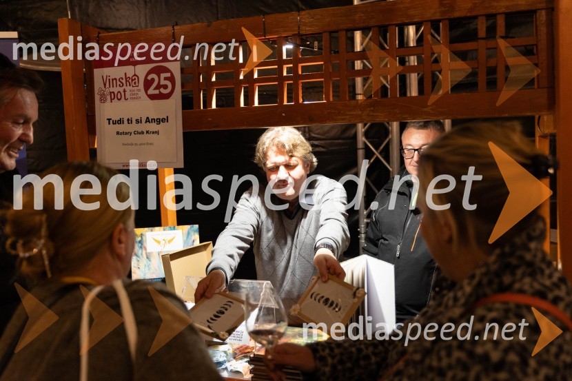 Vinska pot v rovih pod starim Kranjem 2023, petek