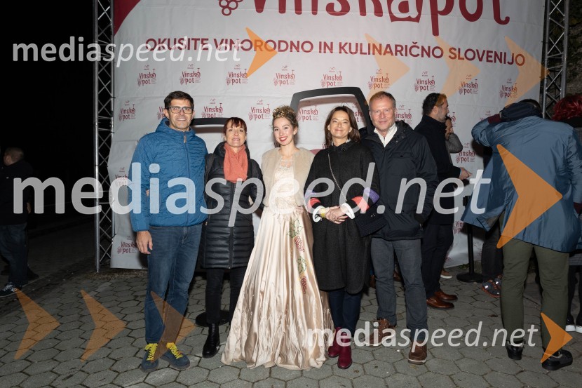 Vinska pot v rovih pod starim Kranjem 2023, petek