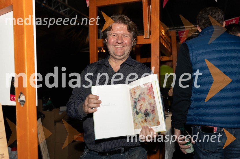 Vinska pot v rovih pod starim Kranjem 2023, petek