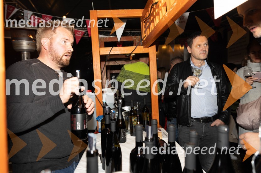 Vinska pot v rovih pod starim Kranjem 2023, petek