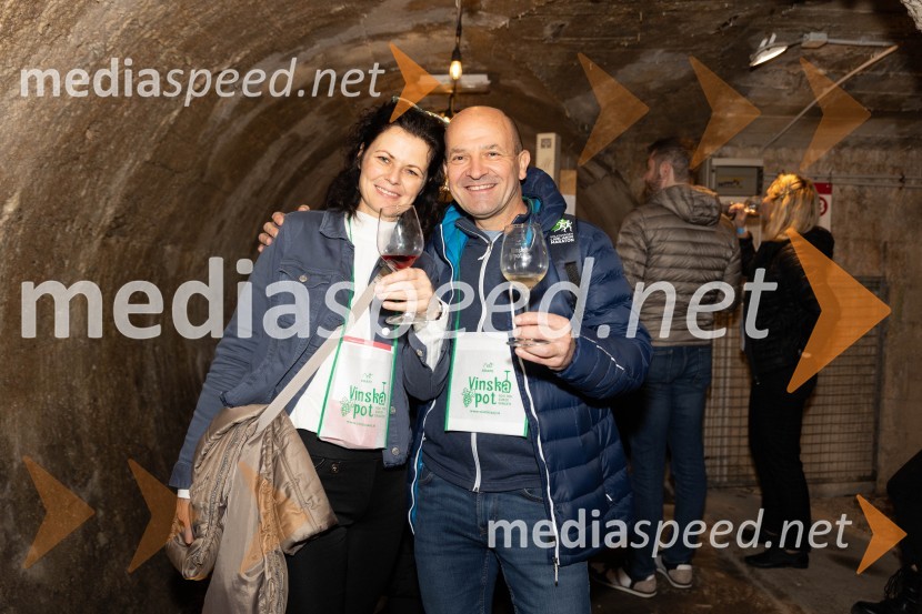 Vinska pot v rovih pod starim Kranjem 2023, petek