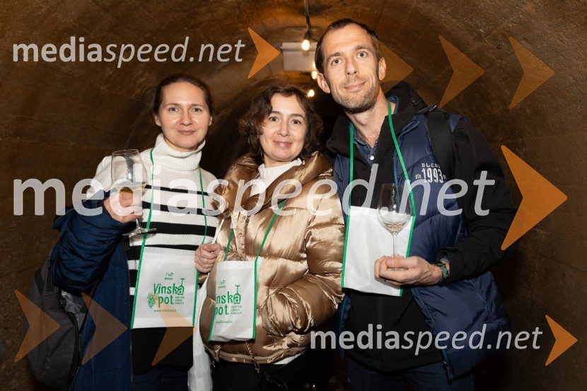 Vinska pot v rovih pod starim Kranjem 2023, petek