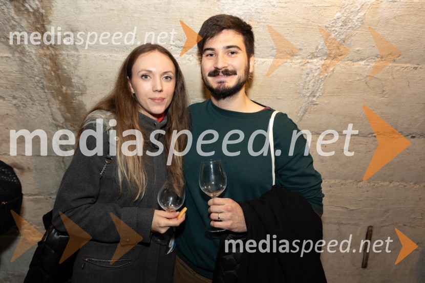 Vinska pot v rovih pod starim Kranjem 2023, petek