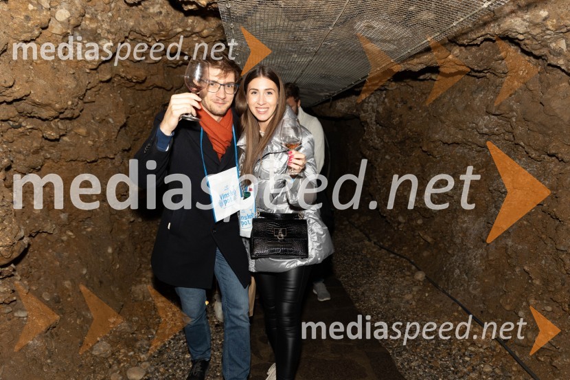 Vinska pot v rovih pod starim Kranjem 2023, petek