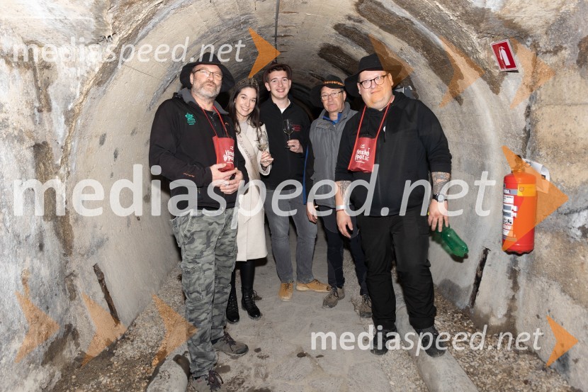 Vinska pot v rovih pod starim Kranjem 2023, petek