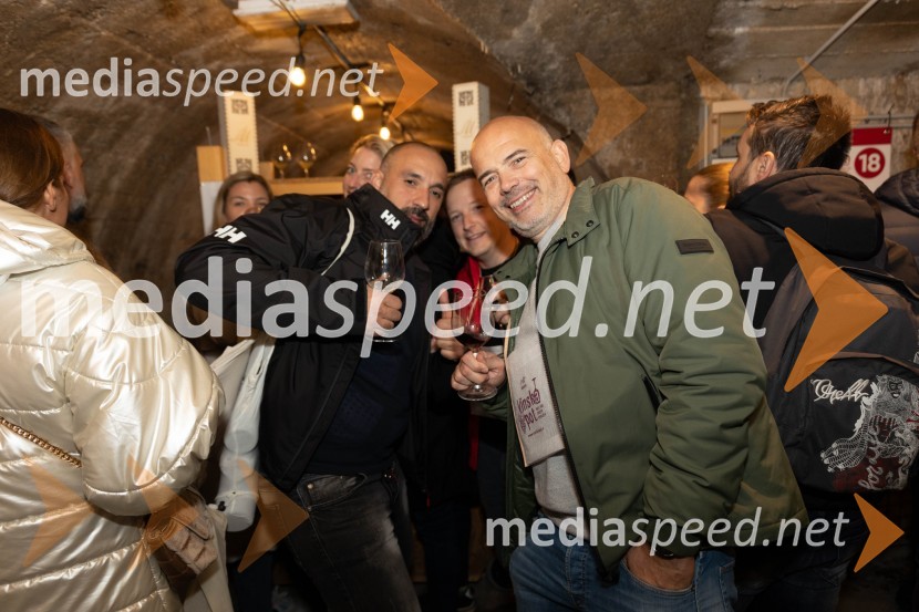 Vinska pot v rovih pod starim Kranjem 2023, petek