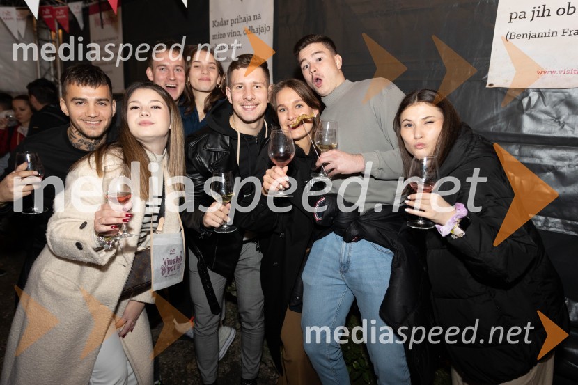 Vinska pot v rovih pod starim Kranjem 2023, petek