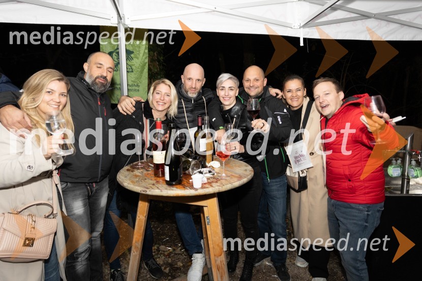 Vinska pot v rovih pod starim Kranjem 2023, petek