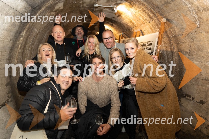 Vinska pot v rovih pod starim Kranjem 2023, petek