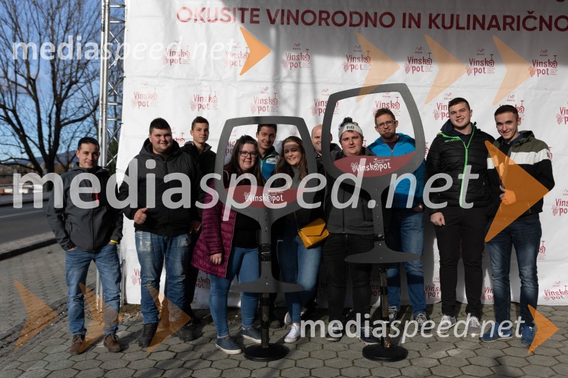 Vinska pot v rovih pod starim Kranjem 2023, sobota