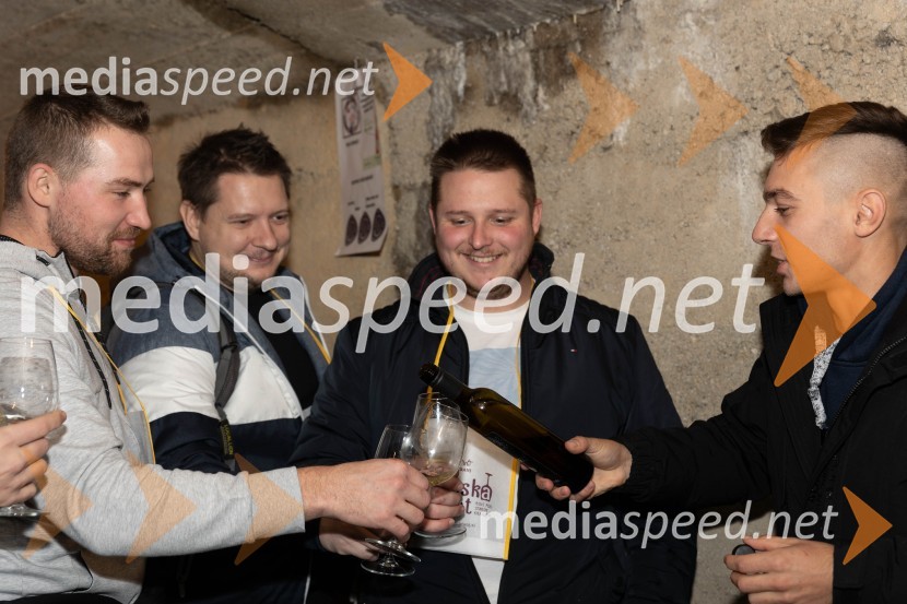 Vinska pot v rovih pod starim Kranjem 2023, sobota