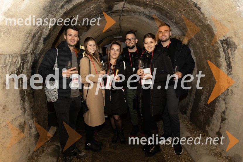 Vinska pot v rovih pod starim Kranjem 2023, sobota